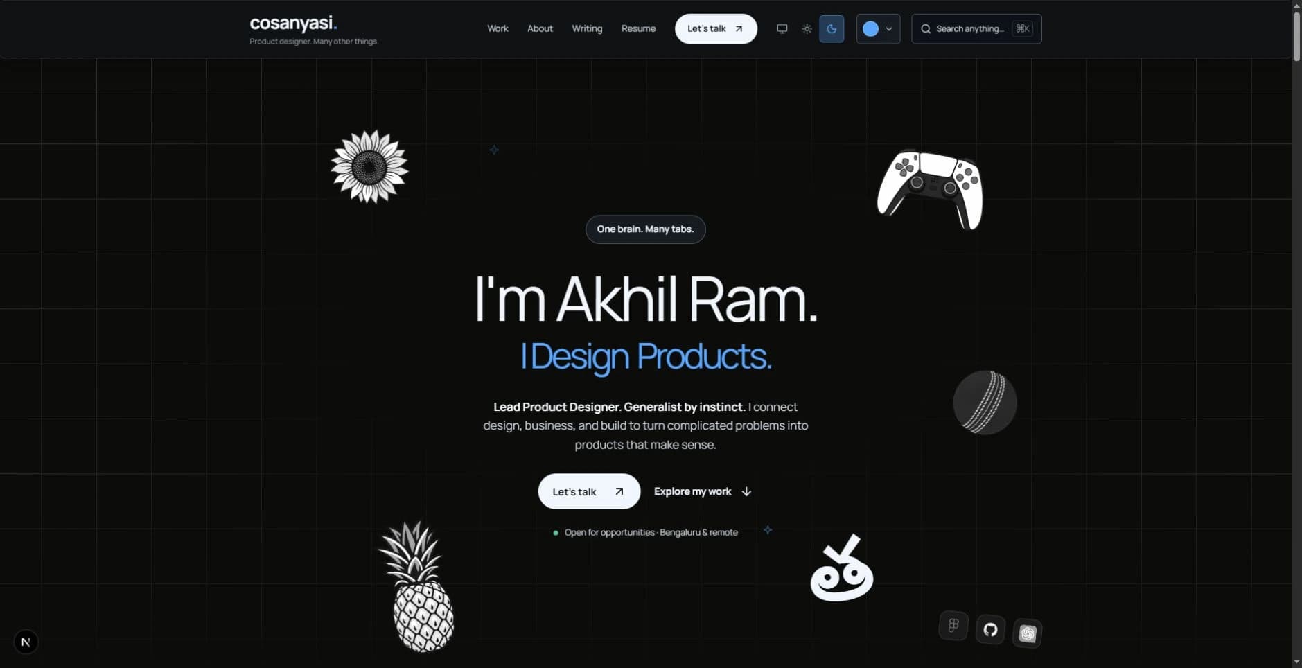 The centered homepage introduction surrounded by the Minimal Clean grid.